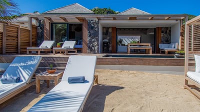 Luxury Villa Photo #6