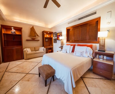 Luxury Villa Photo #65
