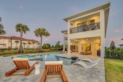 Luxury Villa Photo #9