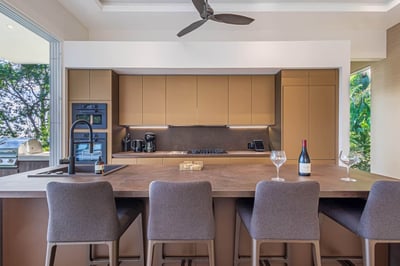 Luxury Villa Photo #22