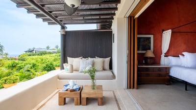 Luxury Villa Photo #23