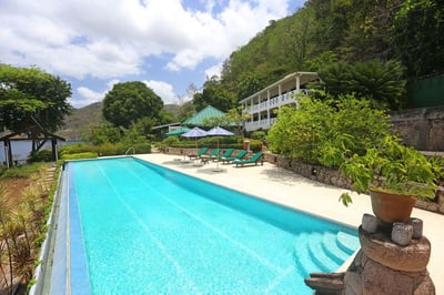 Luxury Villa Photo #12