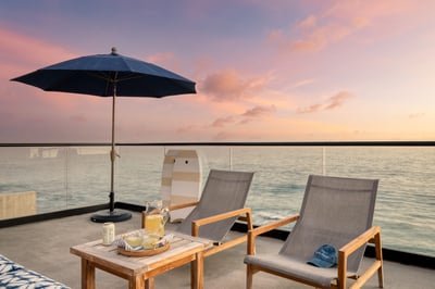 Luxury Villa Photo #6