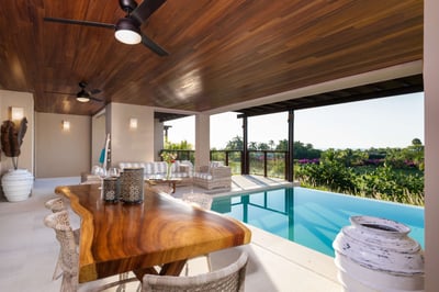 Luxury Villa Photo #6