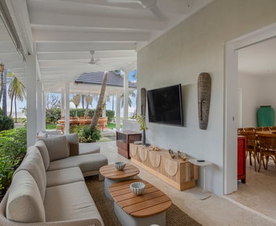 Luxury Villa Photo #11