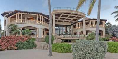 Luxury Villa Photo #5