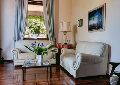 Luxury Villa Photo #14