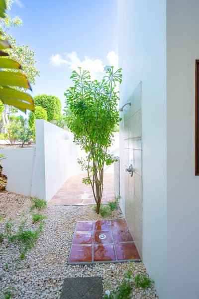 Luxury Villa Photo #17