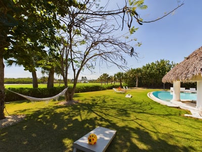 Luxury Villa Photo #2