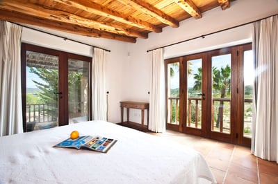 Luxury Villa Photo #22