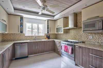 Luxury Villa Photo #14