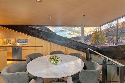 Luxury Villa Photo #9