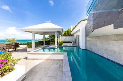 Luxury Villa Photo #3