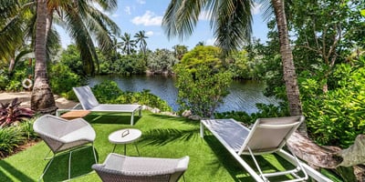 Luxury Villa Photo #11