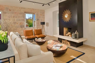 Luxury Villa Photo #20