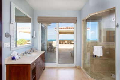 Luxury Villa Photo #14