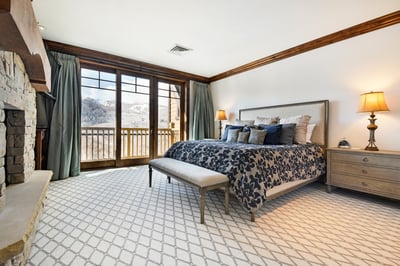 Luxury Villa Photo #10