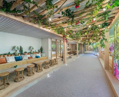 Luxury Villa Photo #19