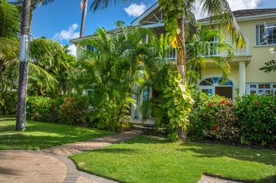 Luxury Villa Photo #35
