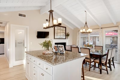 Luxury Villa Photo #22