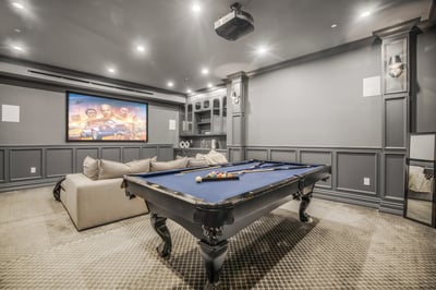 Luxury Villa Photo #40