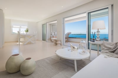 Luxury Villa Photo #20