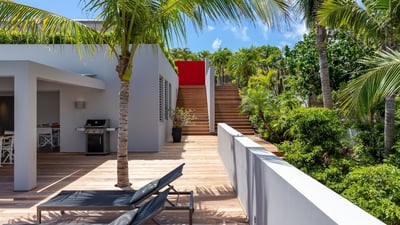 Luxury Villa Photo #26