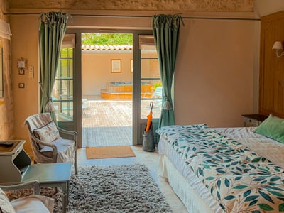 Luxury Villa Photo #34