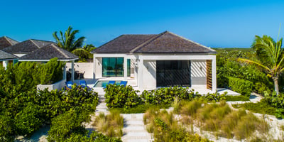 Luxury Villa Photo #19