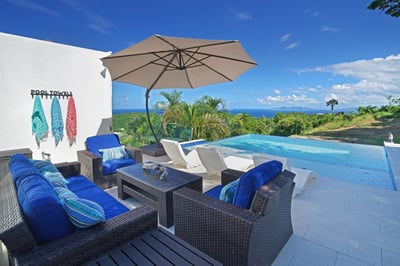 Luxury Villa Photo #9