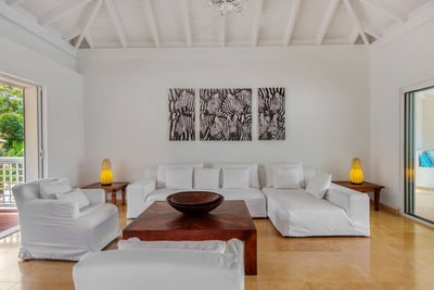 Luxury Villa Photo #12