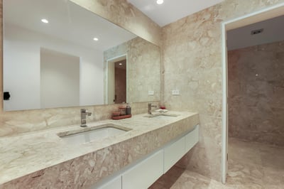 Luxury Villa Photo #45