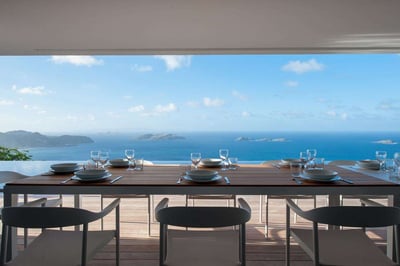 Luxury Villa Photo #13