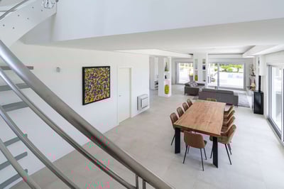 Luxury Villa Photo #17