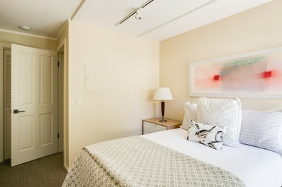 Luxury Villa Photo #26