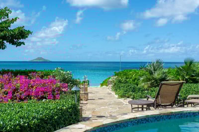Luxury Villa Photo #4