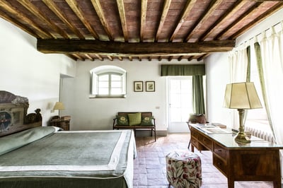 Luxury Villa Photo #21