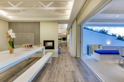 Luxury Villa Photo #26