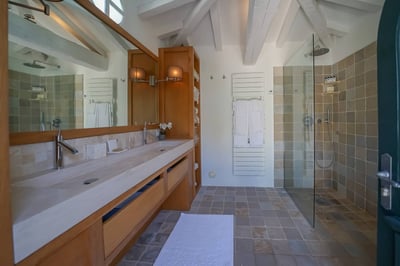 Luxury Villa Photo #14