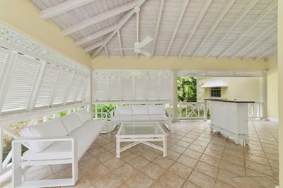Luxury Villa Photo #5