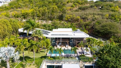 Luxury Villa Photo #57