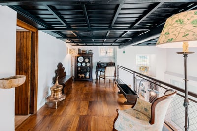 Luxury Villa Photo #13