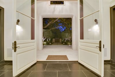 Luxury Villa Photo #13