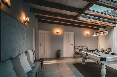 Luxury Villa Photo #26