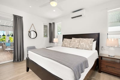 Luxury Villa Photo #19