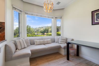 Luxury Villa Photo #31