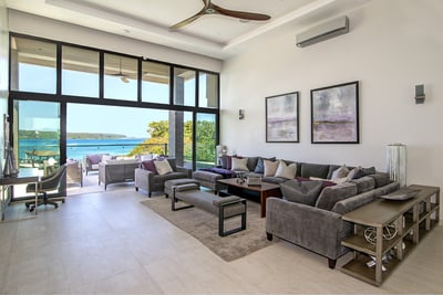 Luxury Villa Photo #28