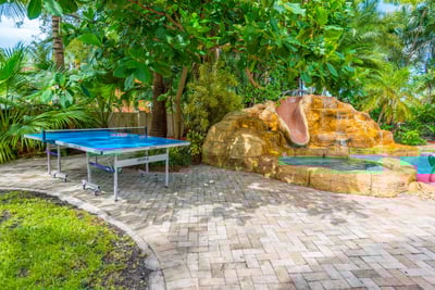 Luxury Villa Photo #7