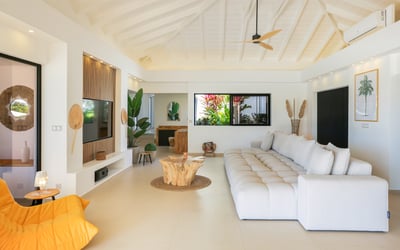 Luxury Villa Photo #15