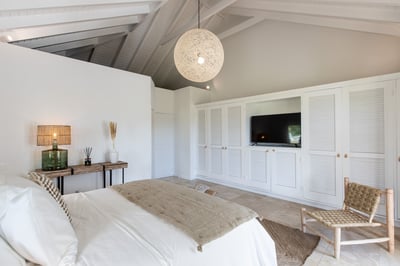Luxury Villa Photo #39